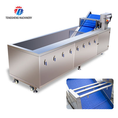 Watercress Bubble Generating Vegetable Fruit Cleaning Machine , Apricot Commercial Vegetable Washer